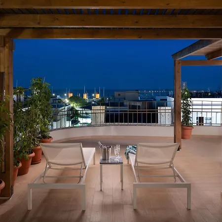 Ξενοδοχείο The 12th